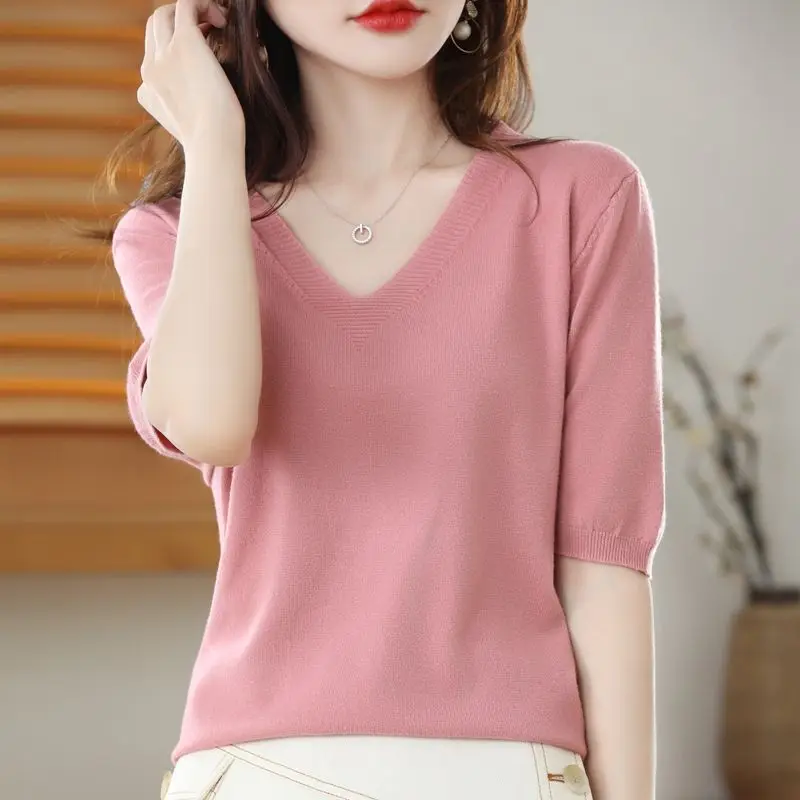 

Spring and Autumn V-neck Pullover Sweater Women's Knitting Short-sleeved T-shirt Women's New Loose Half-sleeve Cropped Top