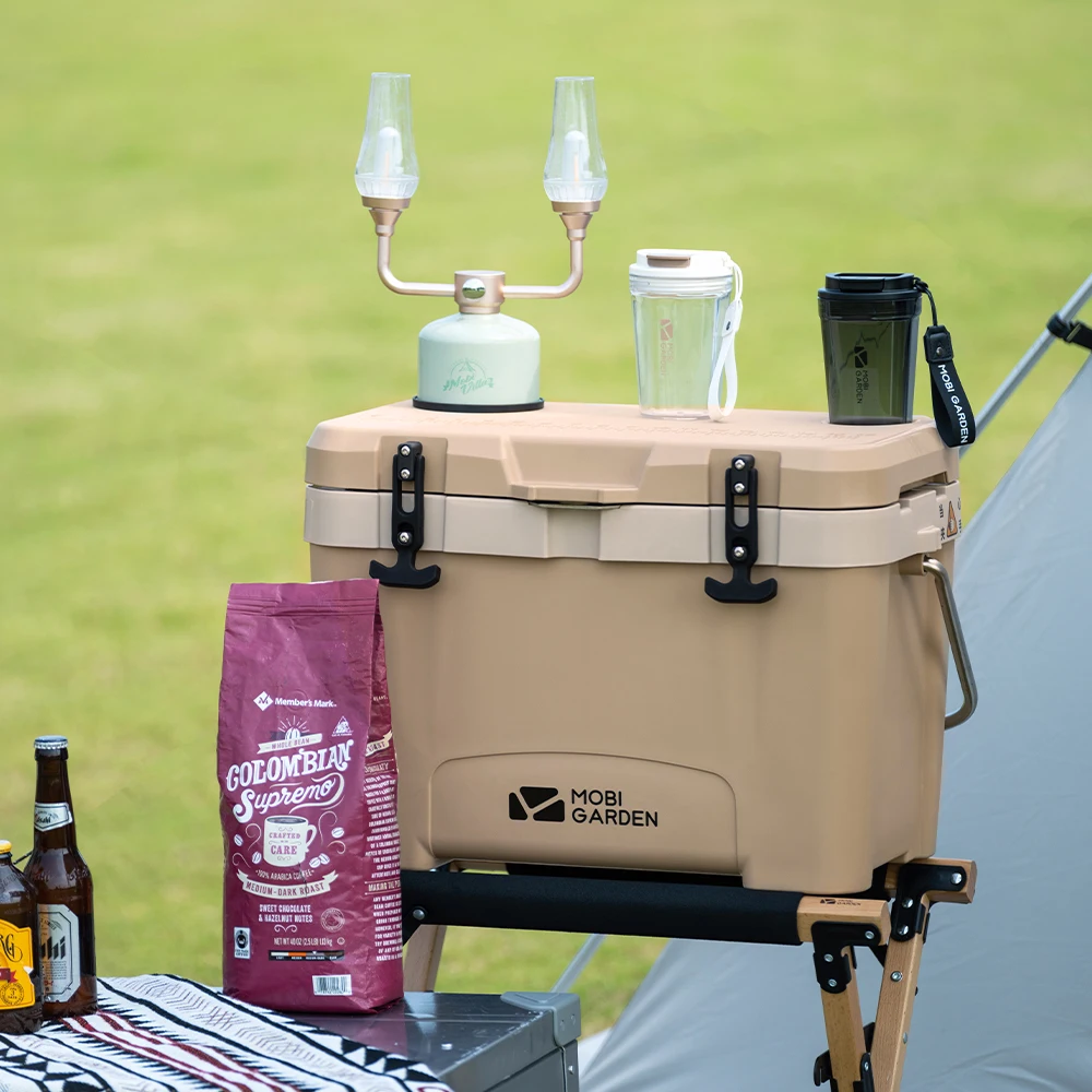 Outdoor Portable Cooler 2
