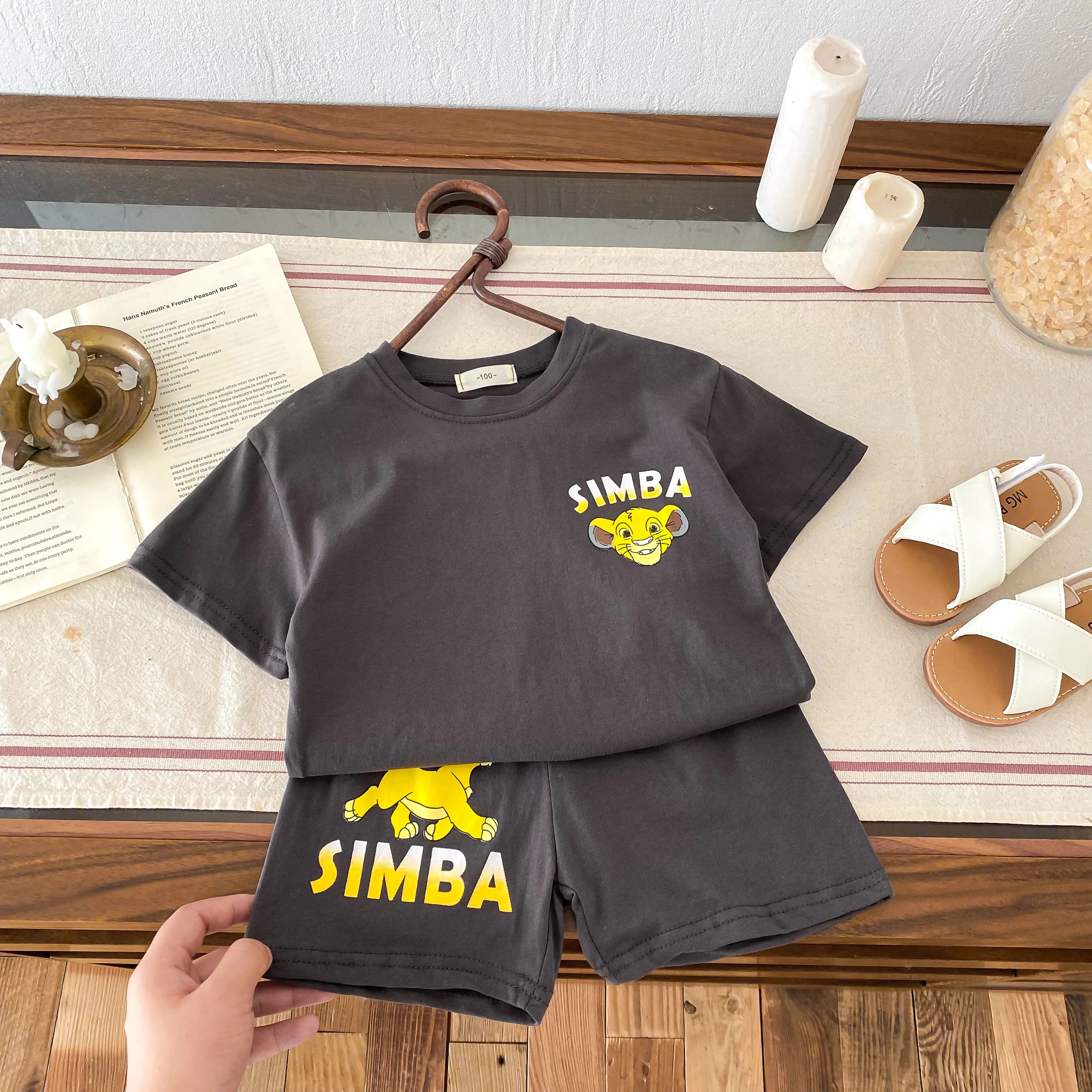 Children's Clothing Children's Short Sleeved Boys And Girls Summer Cartoon Fashion Baby Trend Set Short Sleeved Shorts Set 2