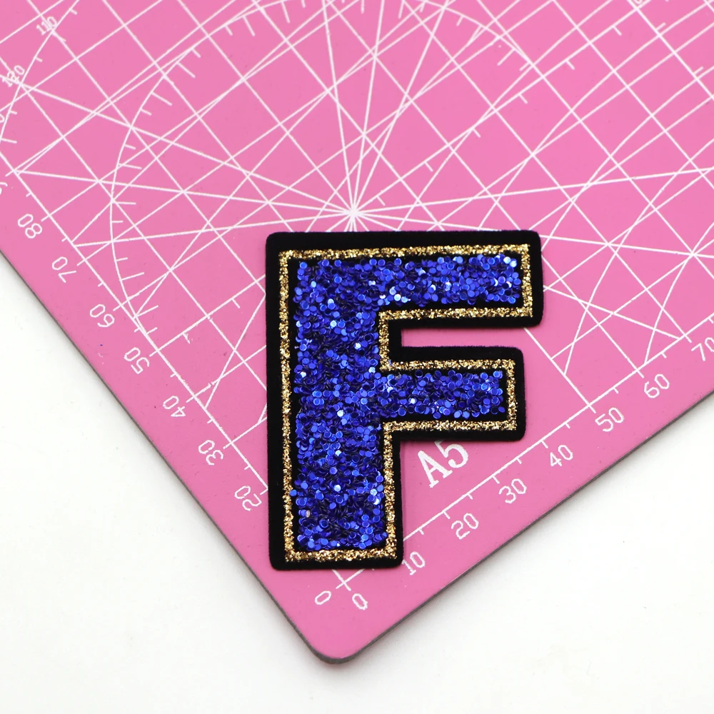 Neuer 6 cm großer blauer Pailletten-Aufnäher mit englischen Buchstaben A-Z für Kleidung, zum Aufbügeln, 3D-handgefertigter Streifen-Namenslogo-Aufnäher – Detail 8