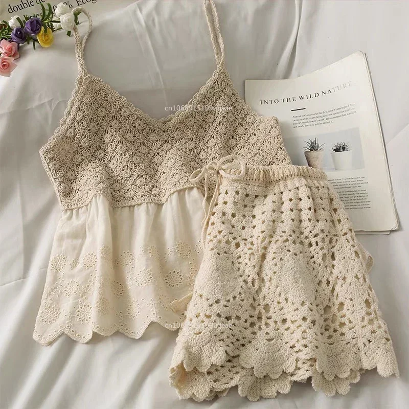 

2024 New Summer Bohemian Hand Hook Knitted Cut-out Suit Women's Camisole Bra Top+wide Leg Shorts Two-piece Set