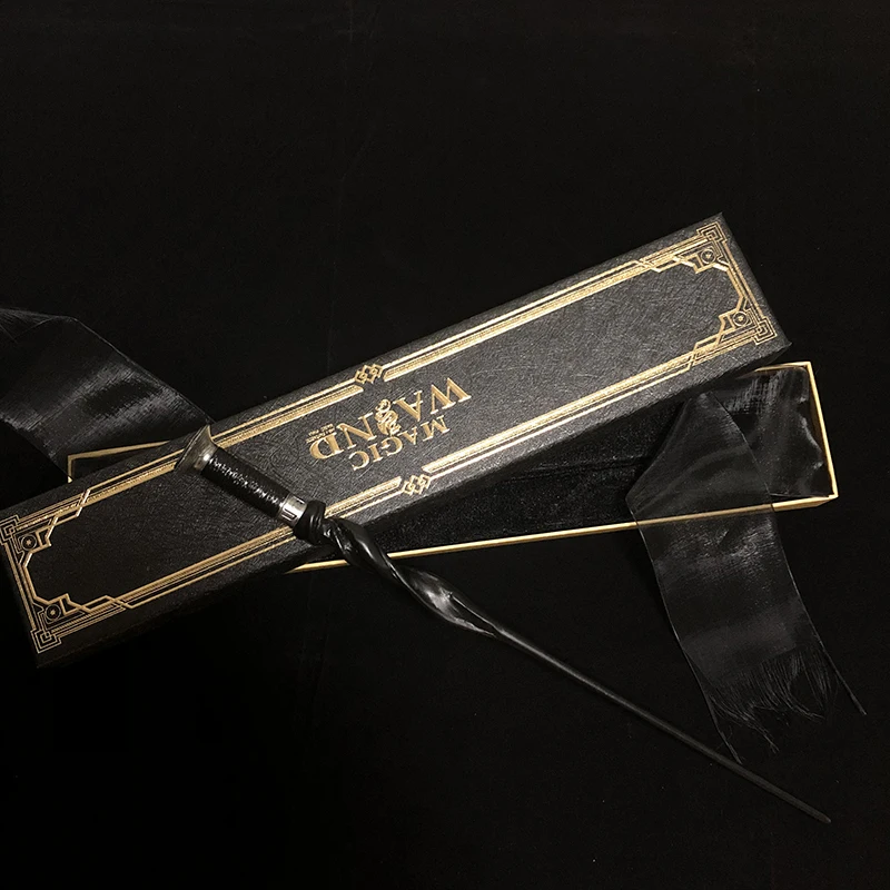 Fantastic Beasts Magic Wands with Ribbon Box |