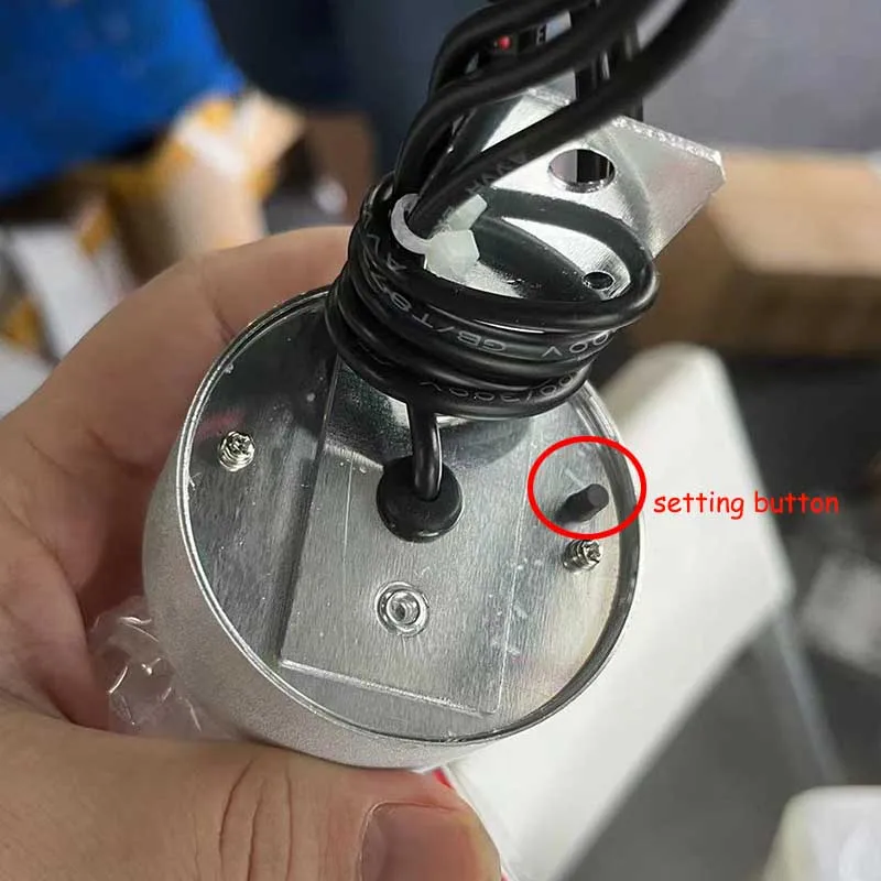 Universal eBike Battery Capacity and Voltage Display Gauge