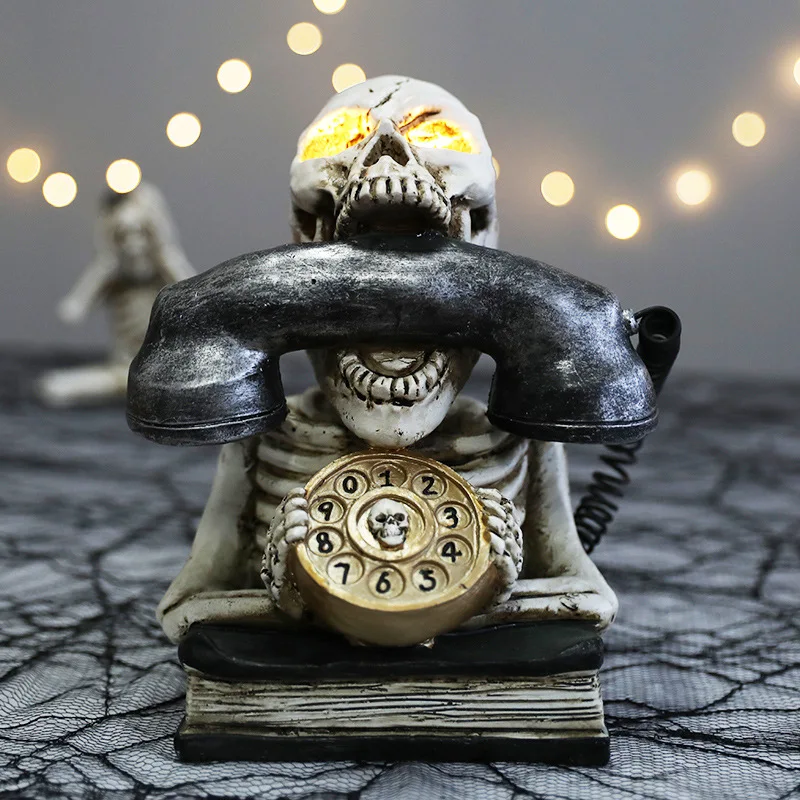 Halloween decoration Glow Skull Phone Funny Expression Sculpture Resin Crafts Ornaments for Party Decor Haunted House Props