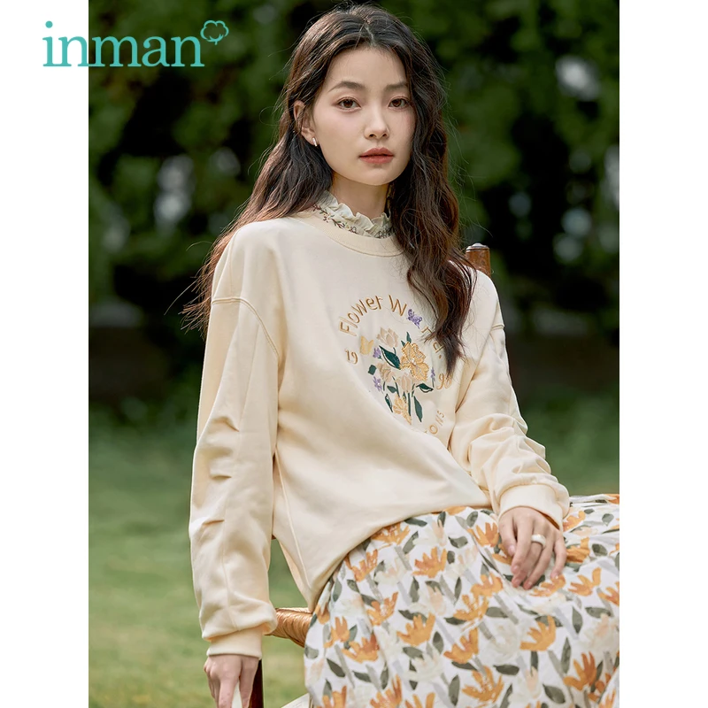 INMAN Women Sweatshirts 2023 Spring Long Pleated Sleeve Round Neck Loose Hoodies Flower Embroidery Fashion Commuting Pullover