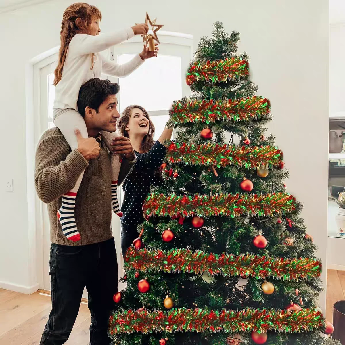 Red Green Wreath Christmas Tinsel Garlands Decoration Bar Tops 3