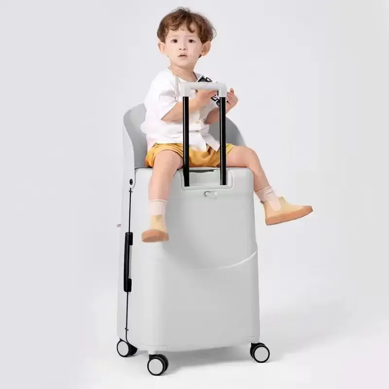 Рисунок 2 - Чемодан MultiCarry + Joy с портативным