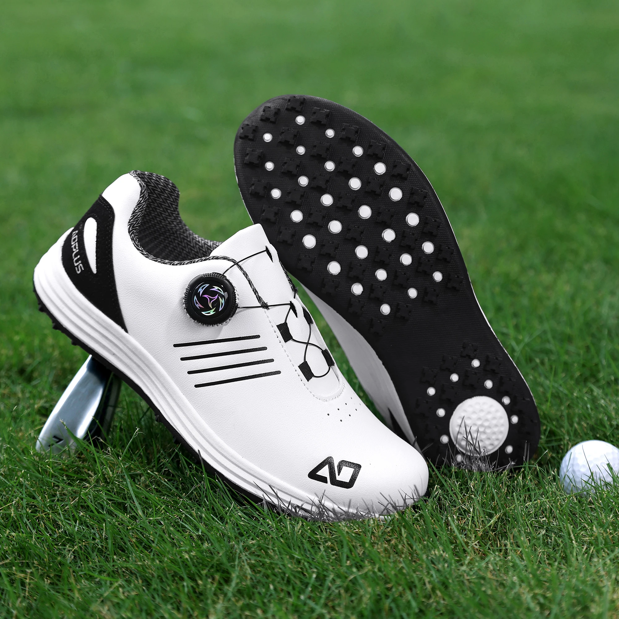 Golf shoes for Fashionable Outdoor use for both Men and Women, With Anti-slip Design, Suitable Mountain Climbing and Hiking