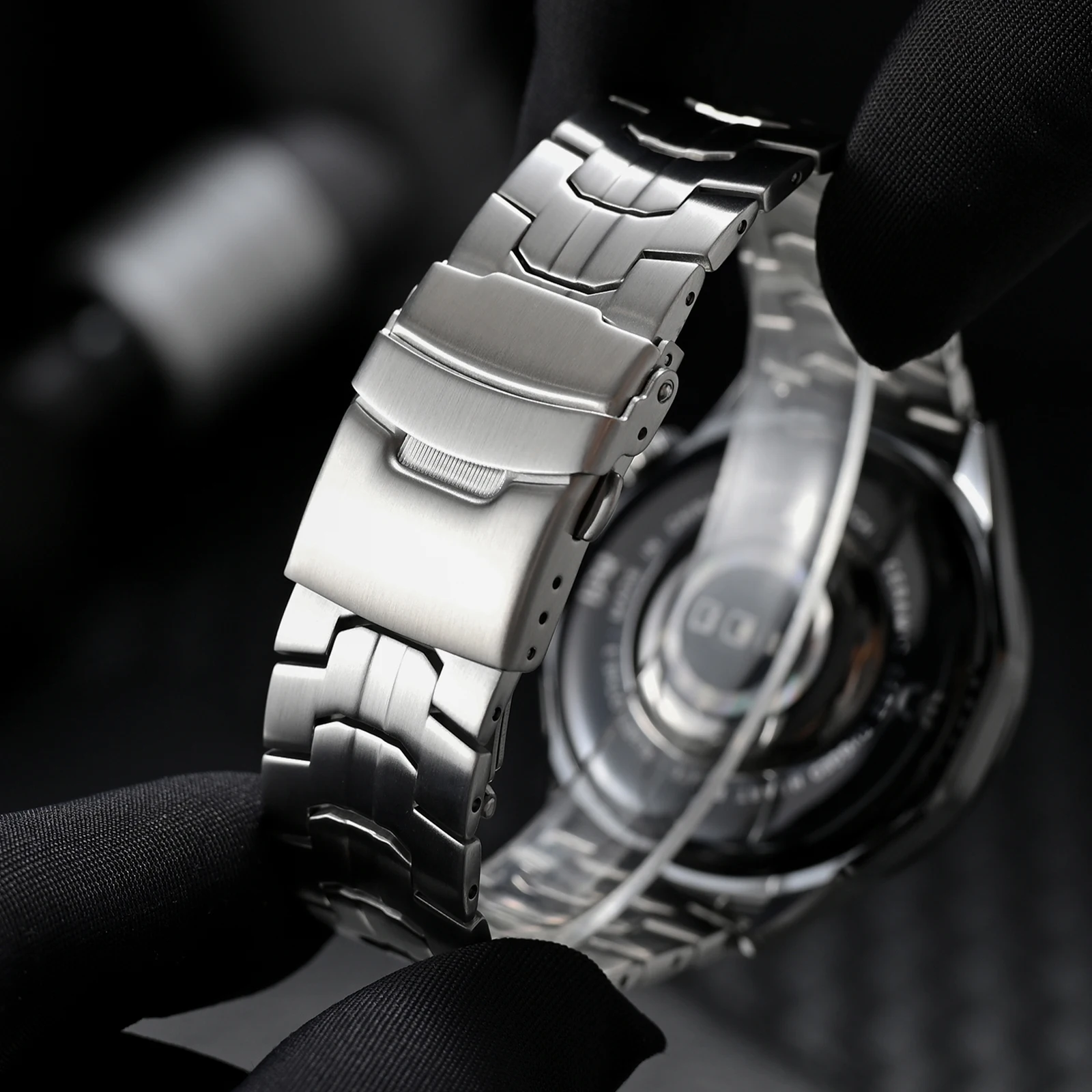 Enhanced Titanium Quick Fit Strap – Premium Stainless Steel Band Bracelet