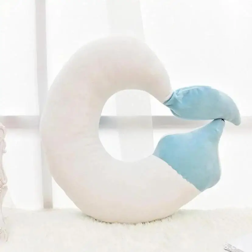 Creative Travel Pillow U Shape Neck Pillow Cute Fox Pillow Hug Sleeping Pillows Ornamental Pillow Office Sleep Pillow 30*30*8CM