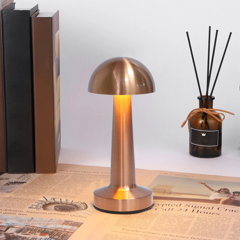 Mushroom LED Desk Lamp USB Charging Table Lamp Three Colors Touch Switch Bar Bedroom Lamps Home Decoration Reading Night Light