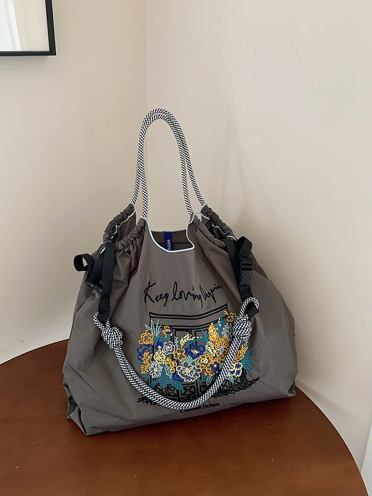 Women's shopping bag, nylon bag, cloth bag, ethnic style, embroidered window cut pattern, Bohemian style, large capacity Tote ba - Image 3