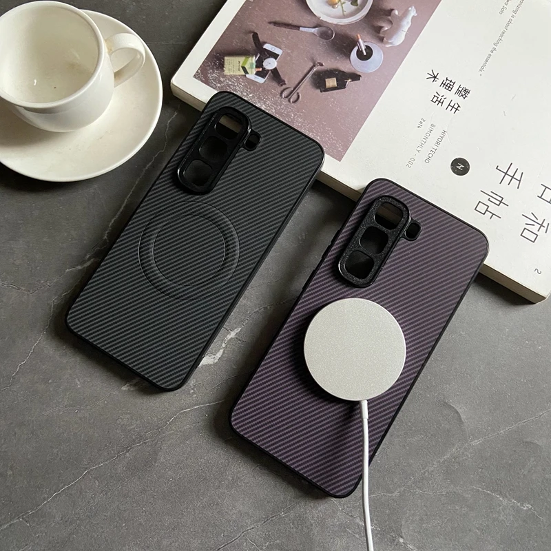Magnetic Carbon Fiber Textured PU Leather Phone Case with Mag-Safe and Full Camera Protection