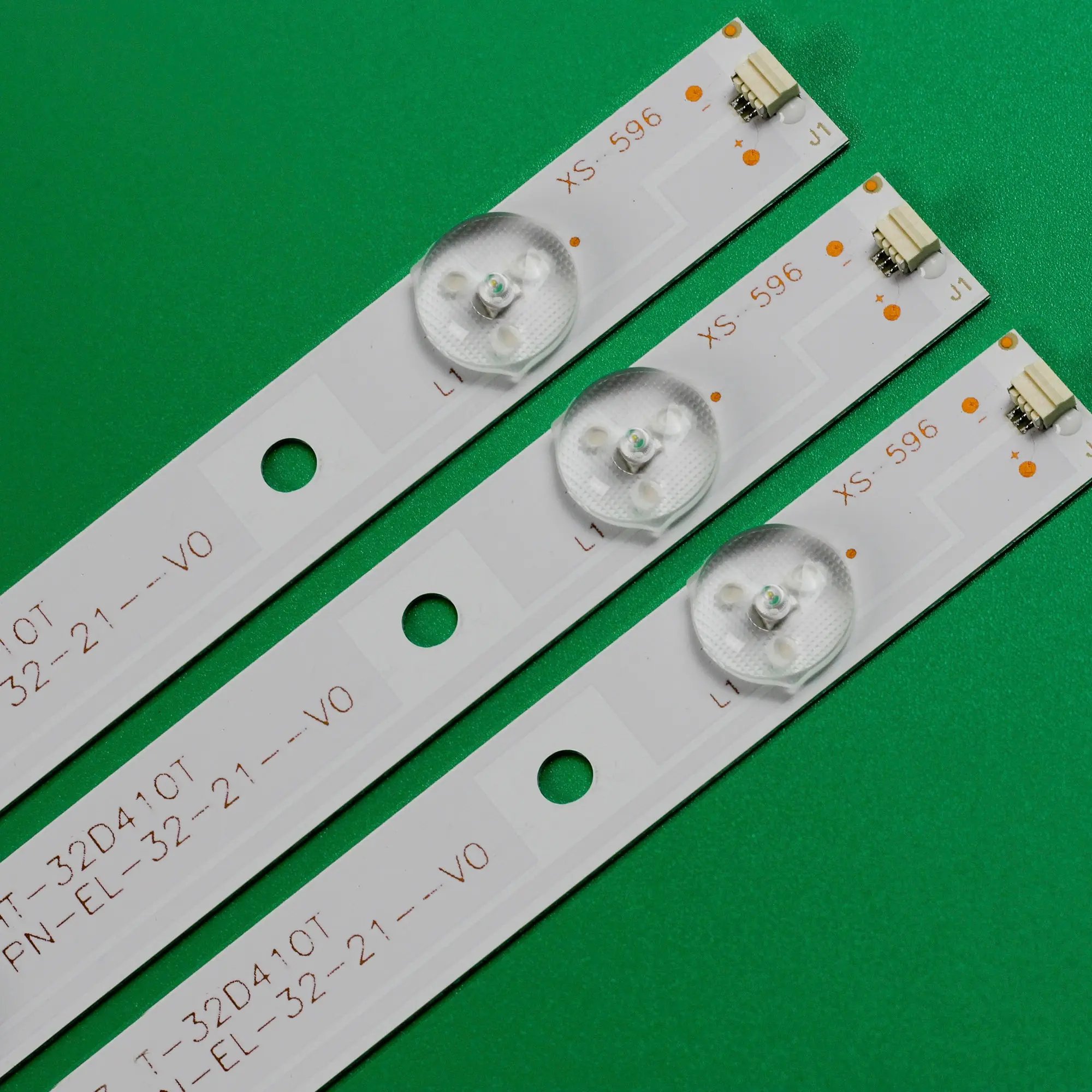 ĳҴ TX-32DS500B TX-32ES400B TX-32FS500B TX-32CS510B TX-32ES400E TH-32D410T PN-EL-32-21--V0 LED Ʈ Ʈ, 3 