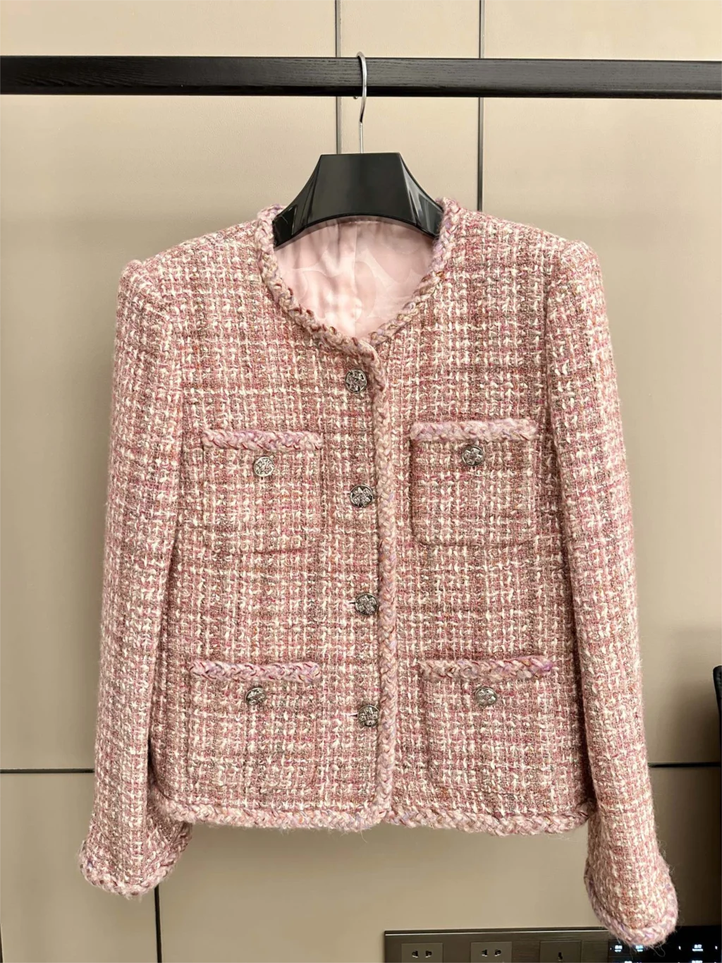 

2023 Women's Clothing Plaid diamond button-down multi-pocket tweed jacketWinter New 1/05