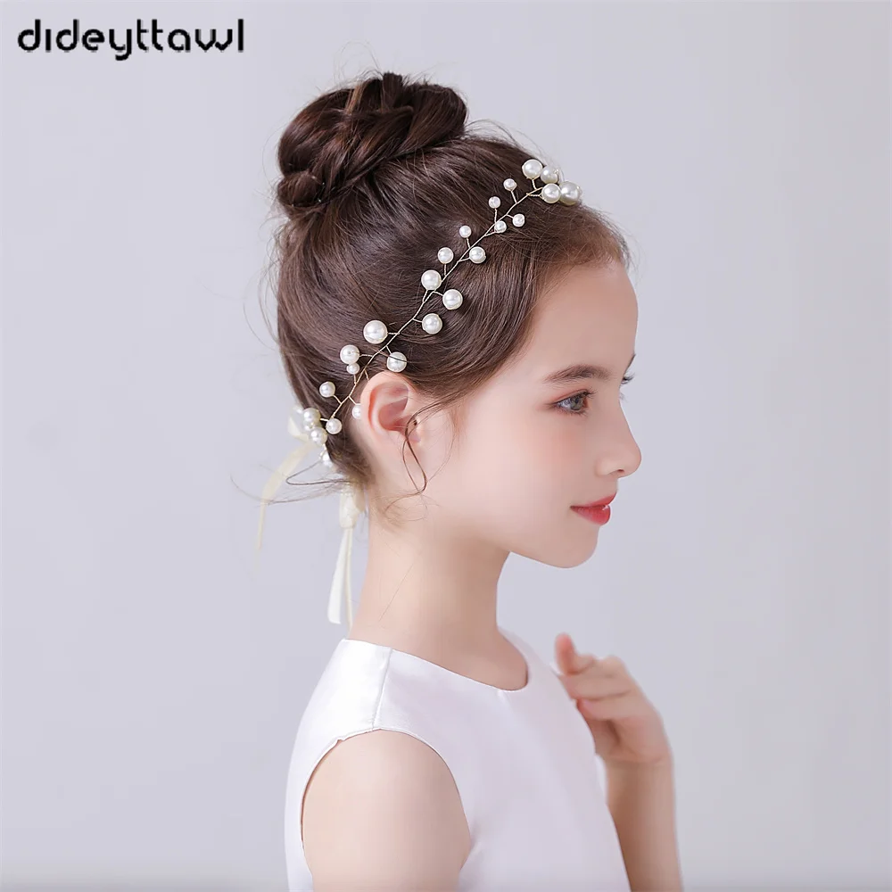 DIDEYTTAWL Delicately Handmade Kids Hairpiece Composed of Tiny Sparkling Elements. This Exquisite Accessory Effortles