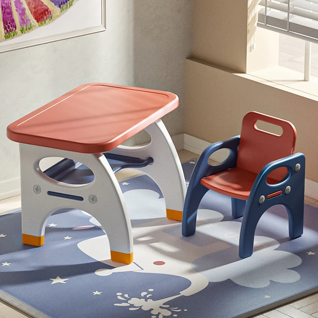 Ensembles de meubles en plastique pour enfants, 1 bureau, 4