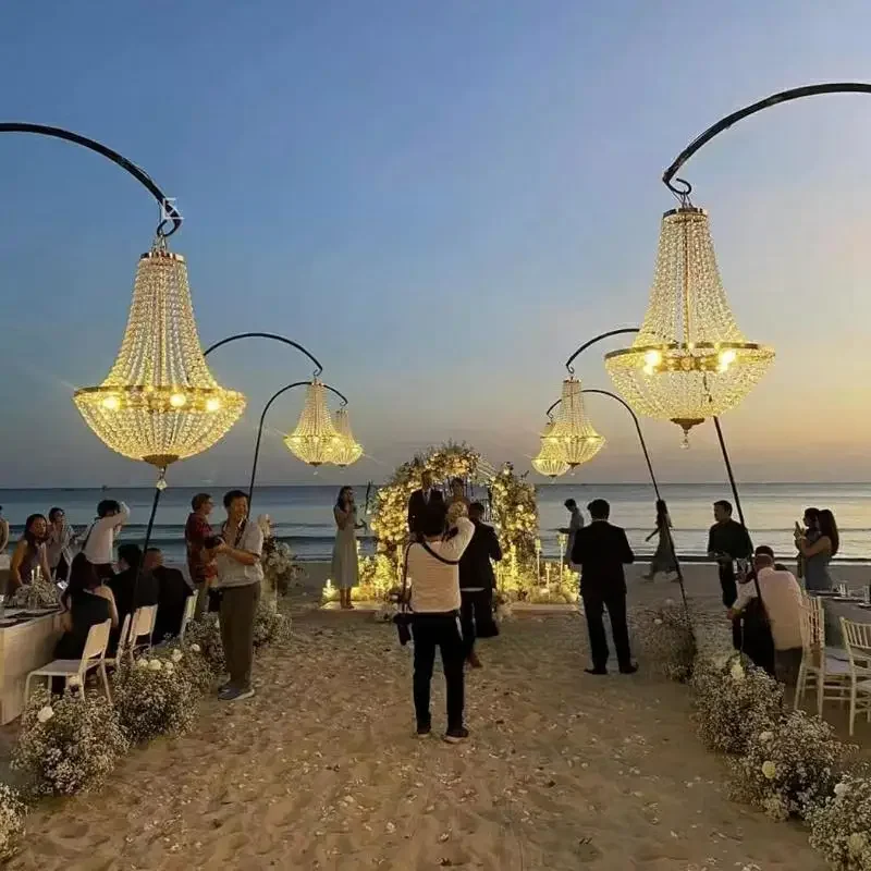 4pcs Luxury Metal Arch Drape with Suspend Chandelier Flowers Arches Wedding Stand Chandelier Display For Party Event Decoration