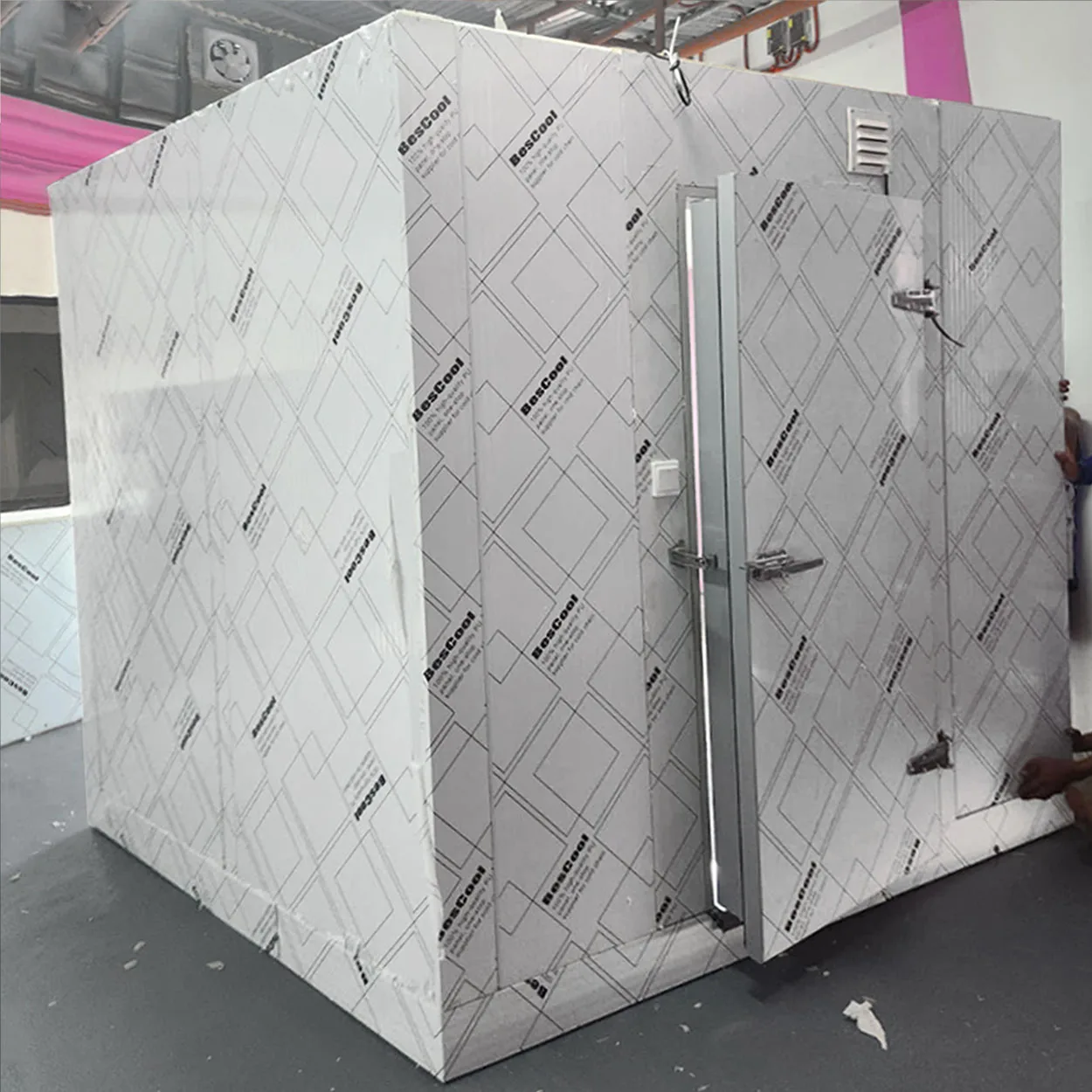 -35~-80℃ Quick-Frozen Blast Freezer Low Temperature Commercial Storage Retail And Shop Walk-In Coolroom