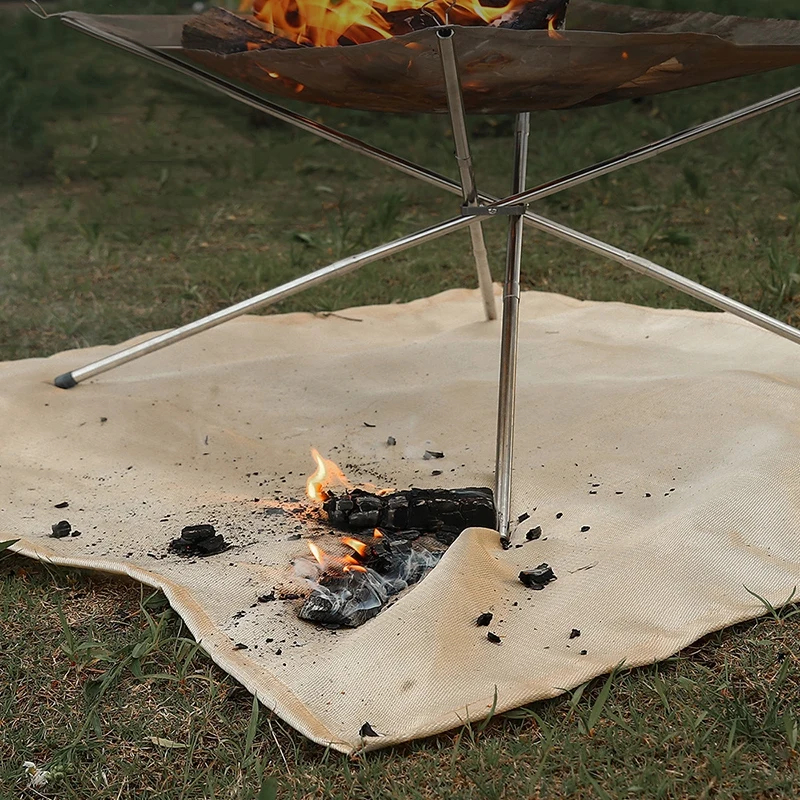 Outdoor Camping Fireproof Cloth Picnic Barbecue Insulation Mat Fiberglass Mats Flame Retardant High Temperature Fire Blanket
