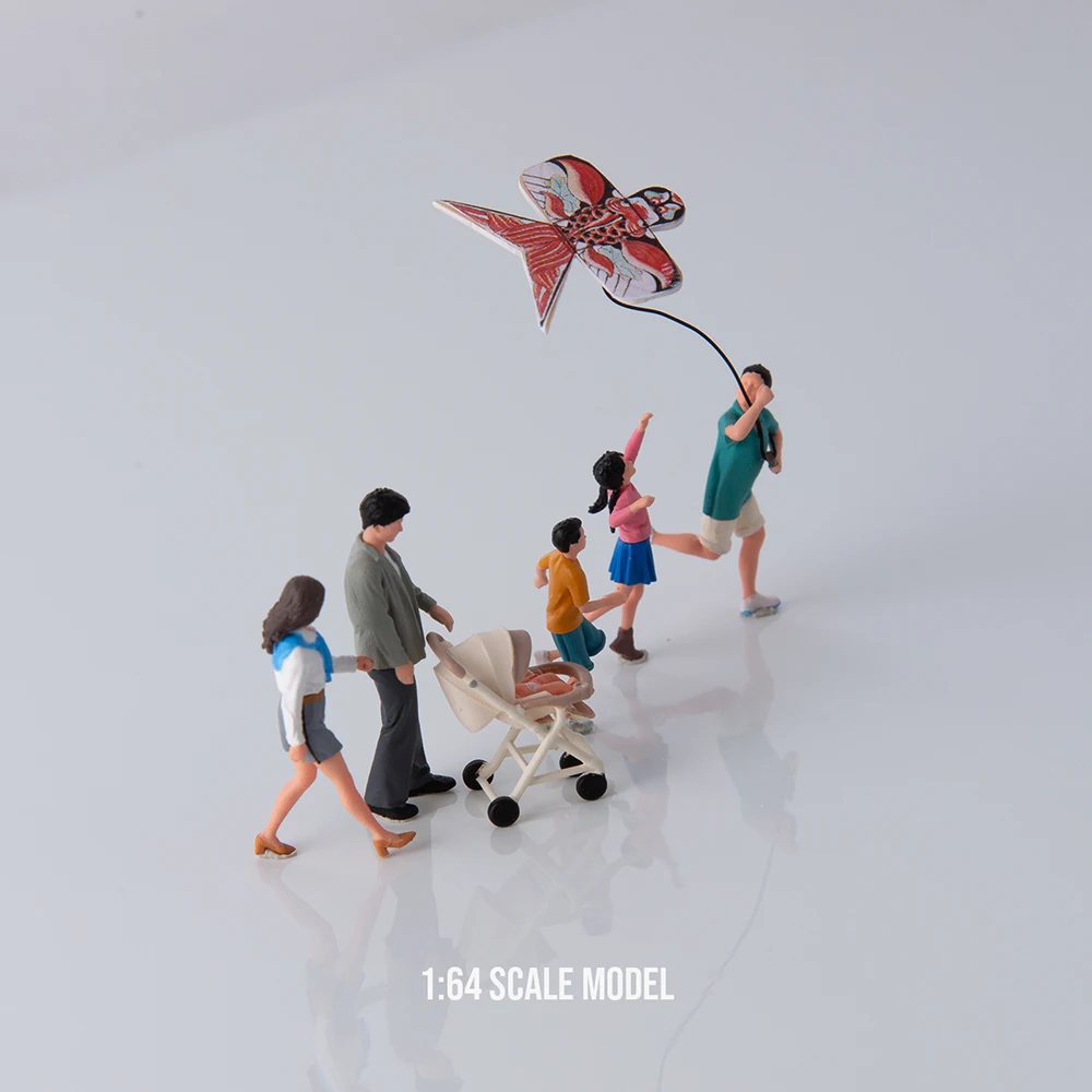 키카모드 1:64 가족 나들이 패키지: 걷기, 연 날리기, 3D 프린팅 레진 소재 미니어처 장면 피규어