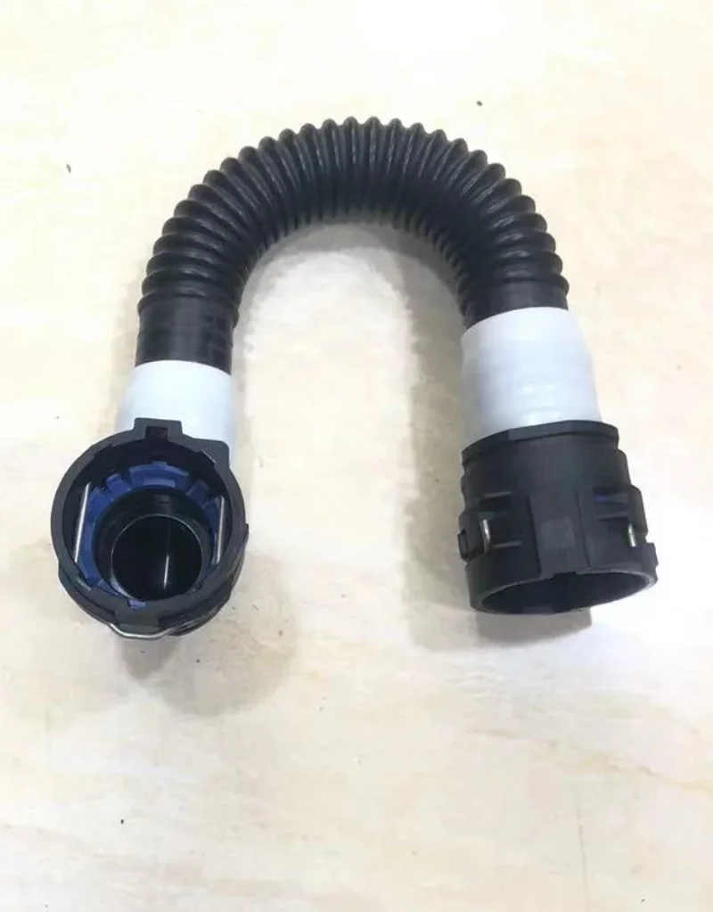 

For Tesla Model 3 Water Pipe 1631597-00-A
