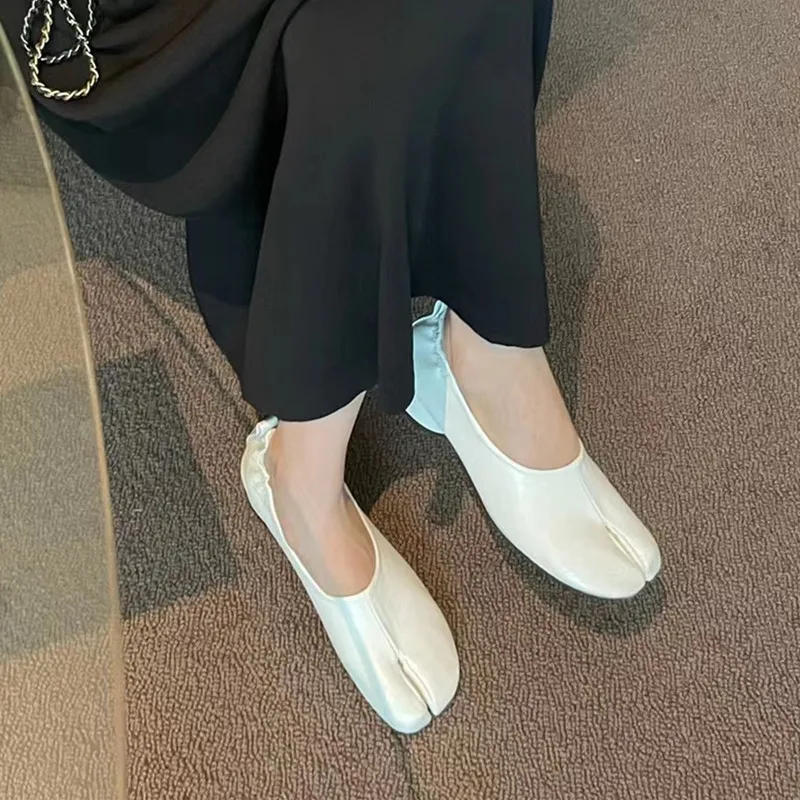 Bailamos Women Low Heel Split Toe Slippers Soft Bottom Loafers Microfiber Comfy Flats  Brief Ladies Moccasins Tabi Ninja Shoes 2