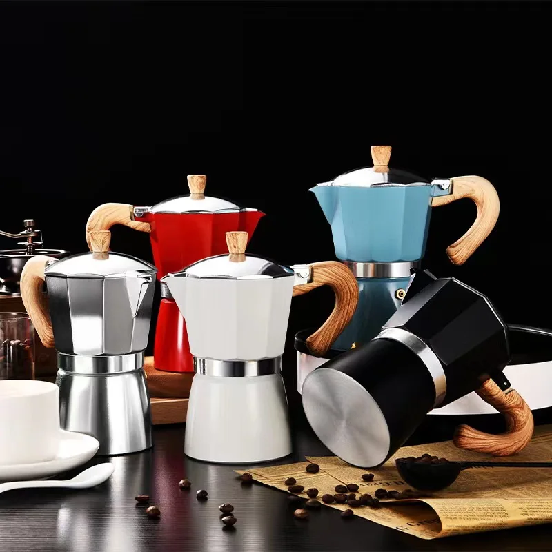 Olla de Moka de aleación pintada con mango de madera, cafetera portátil Espresso, herramientas de café, 150/300ml
