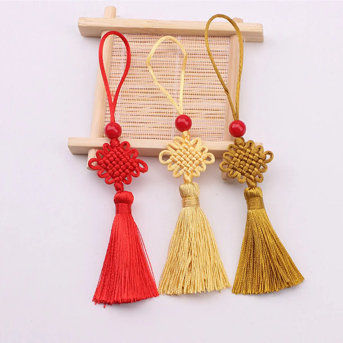 100PCS Small 5cm Multicolor Handmade Chinese Knot Tassels DIY Charm Pendant Accessories for Clothing Jewelry Crafts Gift Making
