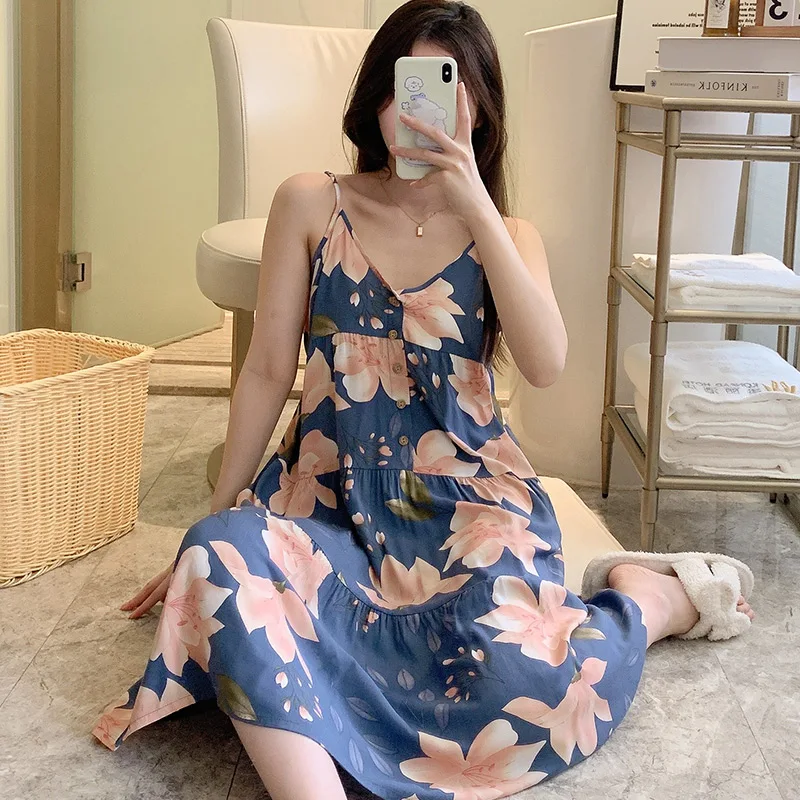 M1686 water lily gray blue