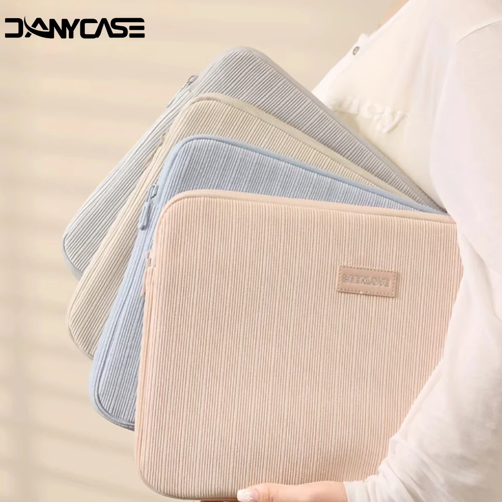 Stylish and Protective Laptop Sleeve