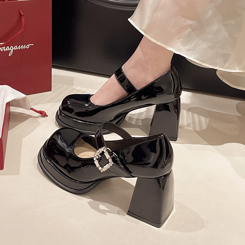 

2024 Square toe small leather shoes, women's high heels, thick heels, single shoes with a straight line strap, loli shoes