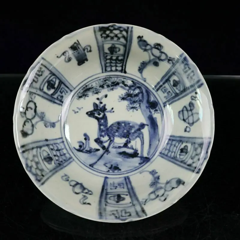 

Chinese Old Porcelain Blue And white Floral Pattern plates