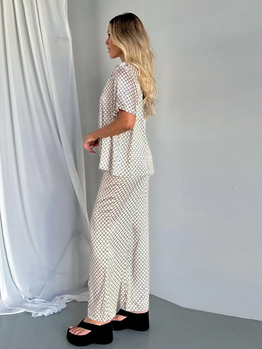 Marthaqiqi 2024 New Ladies Sleepwear 2 Piece Suit Sexy Half Sleeve Nightwear Turn-Down Collar Pajama Pants Casual Nightgowns Set