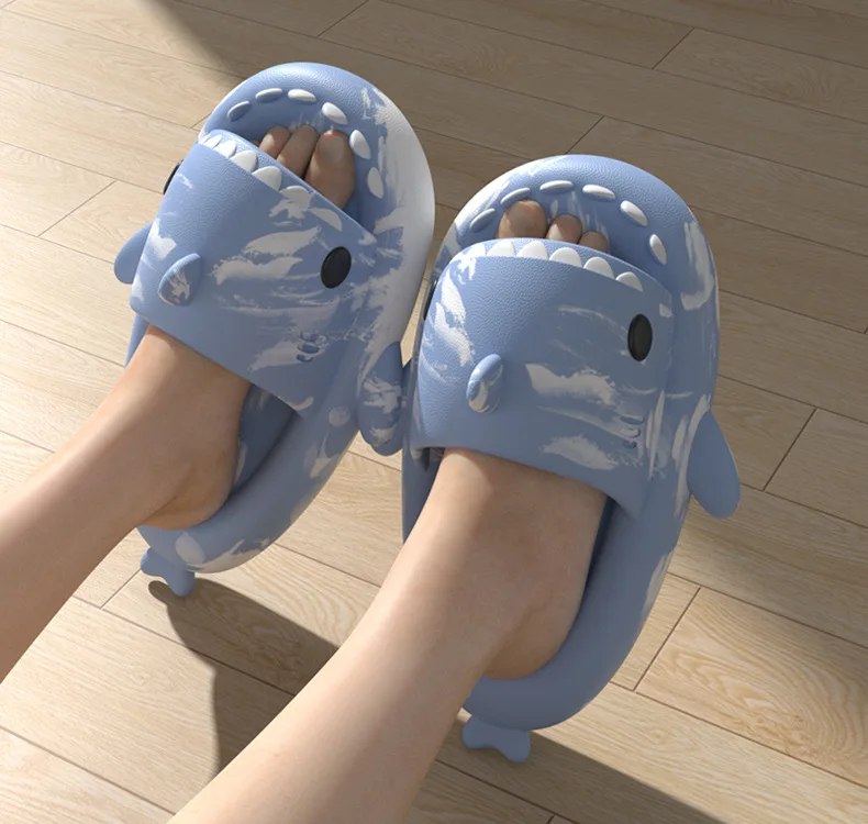Lächeln Pop Hai Hausschuhe für Männer Casual Fashion Herren Hausschuhe weiche Eva flache Sandalen im Freien niedlichen Strand rutschen gemütliche Hausschuhe – Detail 14