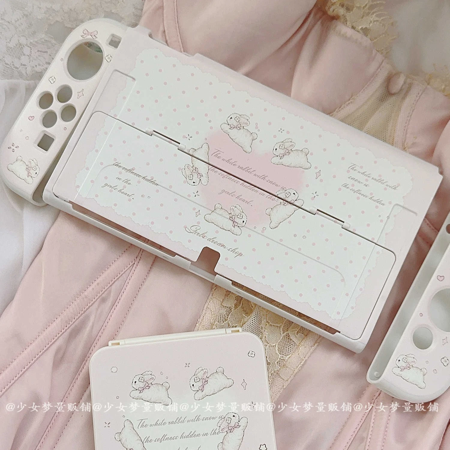 Charming Ins Style Rabbit Protective Cover - Durable Split Hard Case
