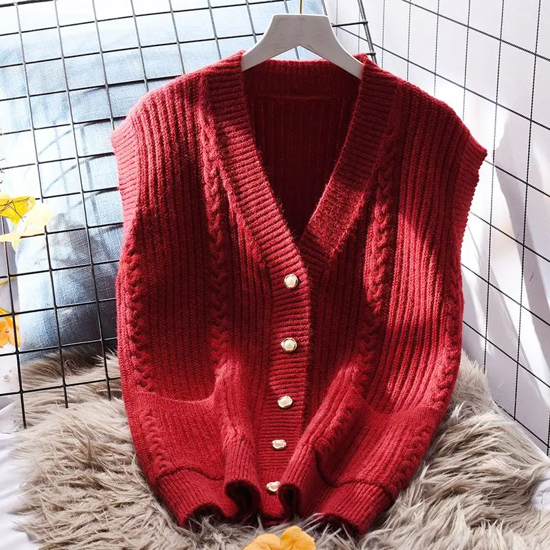 

2023 New Autumn Winter Fashion Women Vest Casual Loose Simple Pocket Cardigan Vest V-Neck Stripe Button Elegant Warm Knit Vest
