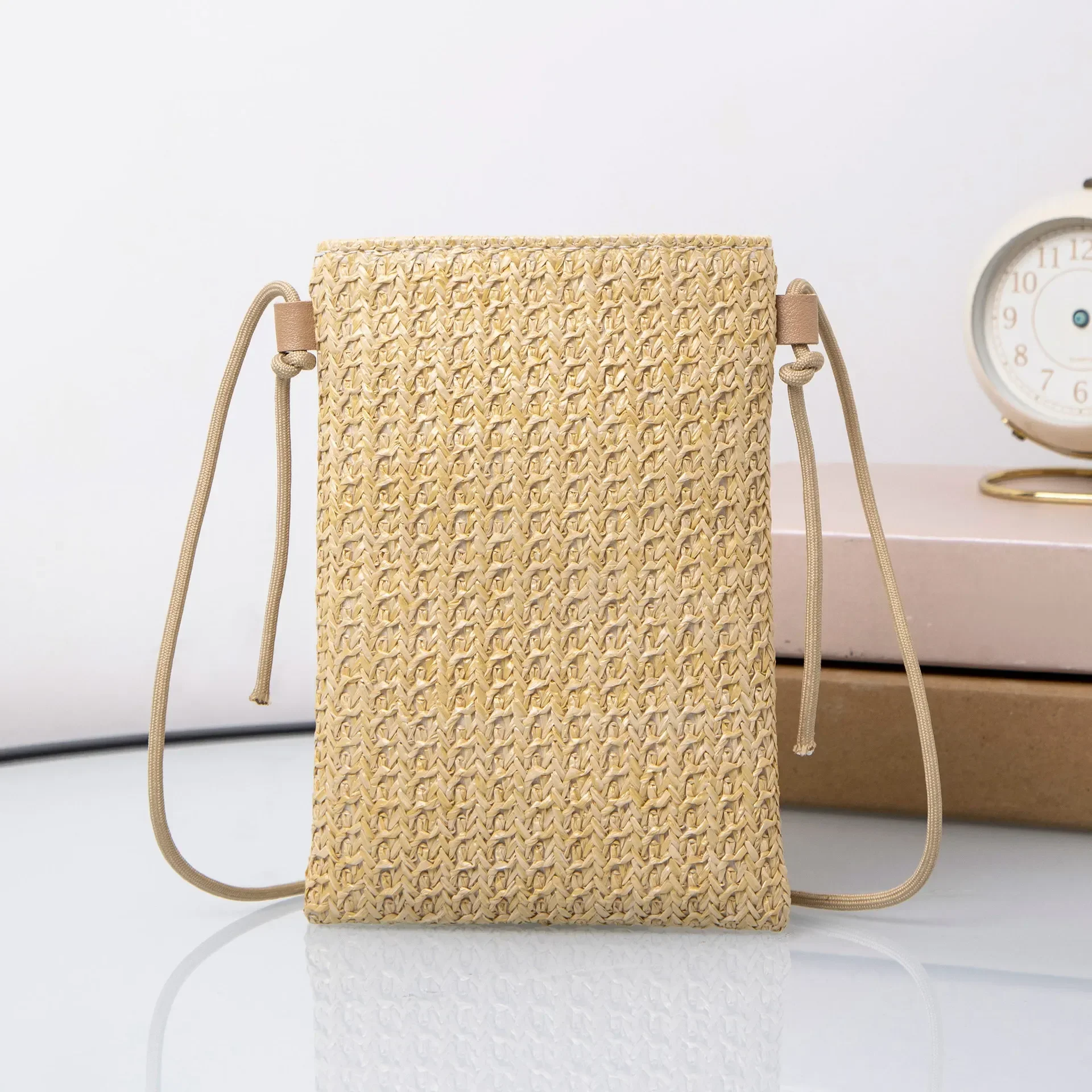 Stylish Flower Woven Small Bag for Women Teen Crossbody Purse, Summer Chic Leisure Mobile Phone Bag, Single Knit Shoulder Bag
