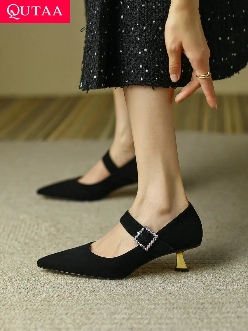 

QUTAA 2022 Women Genuine Leather Pumps Spring Autumn Office Ladies Party Med Heels Metal Buckle Mary Janes Shoes Size 34-39