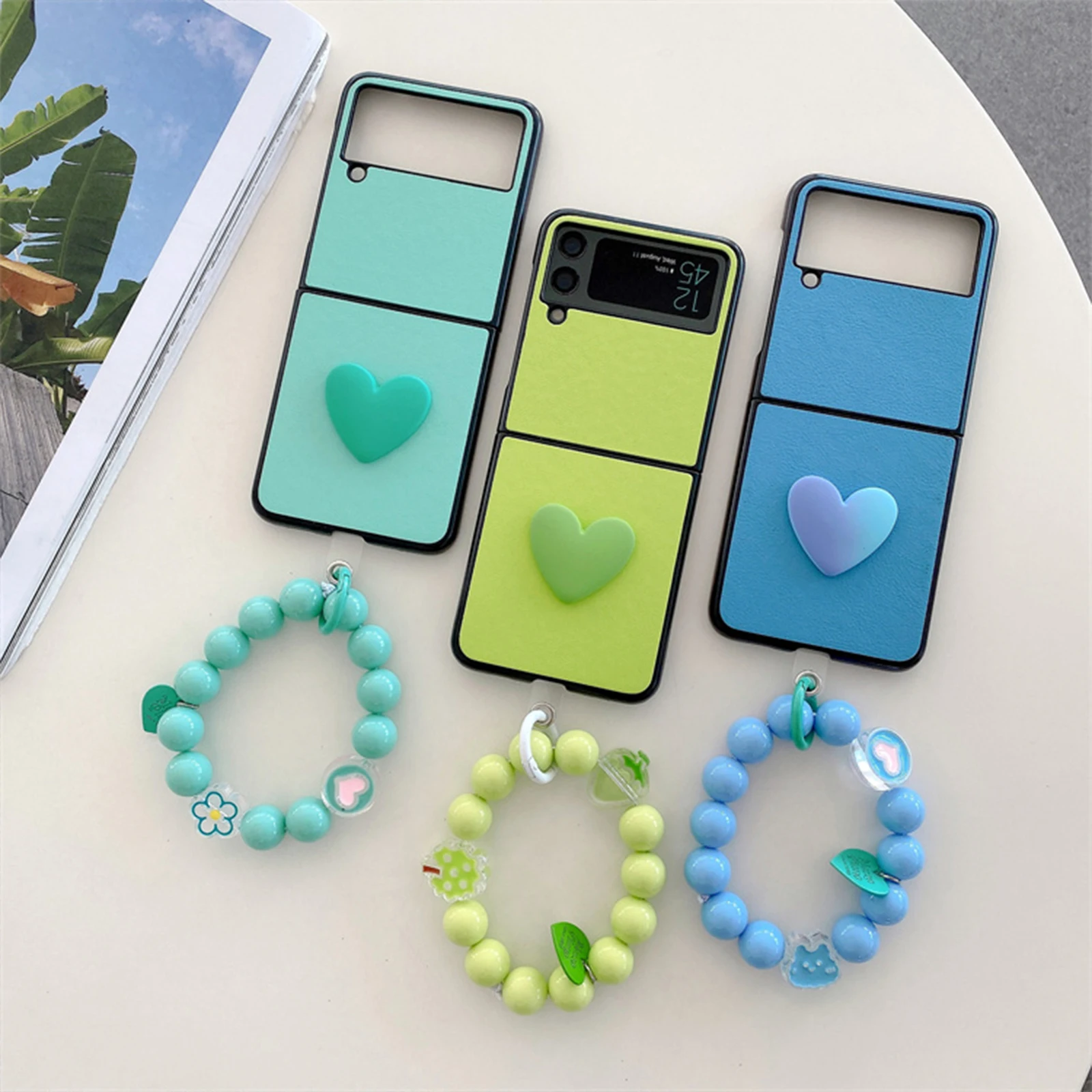 

2022 Luxury Cute Case for Samsung Galaxy Z Flip 3 4 5G with Wrist Strap Matte Case Protective Love Heart Back Cover for Z Flip 4