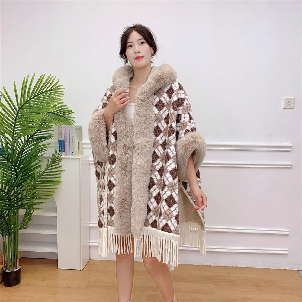 Japanese Korean Winter Women Faux Lamb Fur Plaid Loose Poncho Cape Thick Warm Granular Velvet Oversize Cloak Streetwear With Hat winter thicken velvet high waist women denim pants fashion add velvet hip lift fitness leggings stretch oversize pencil jeans