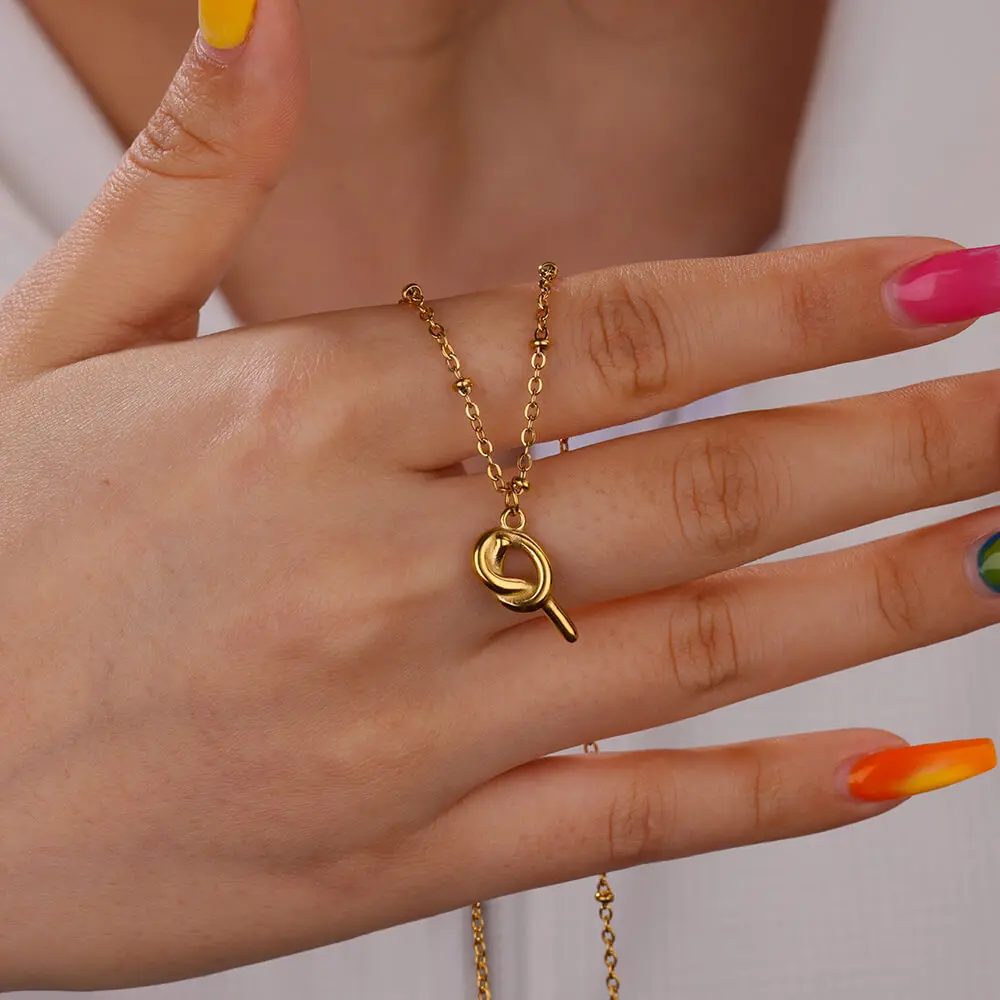 Steel Twist Pendant Necklaces Women Gold Geometric Necklace