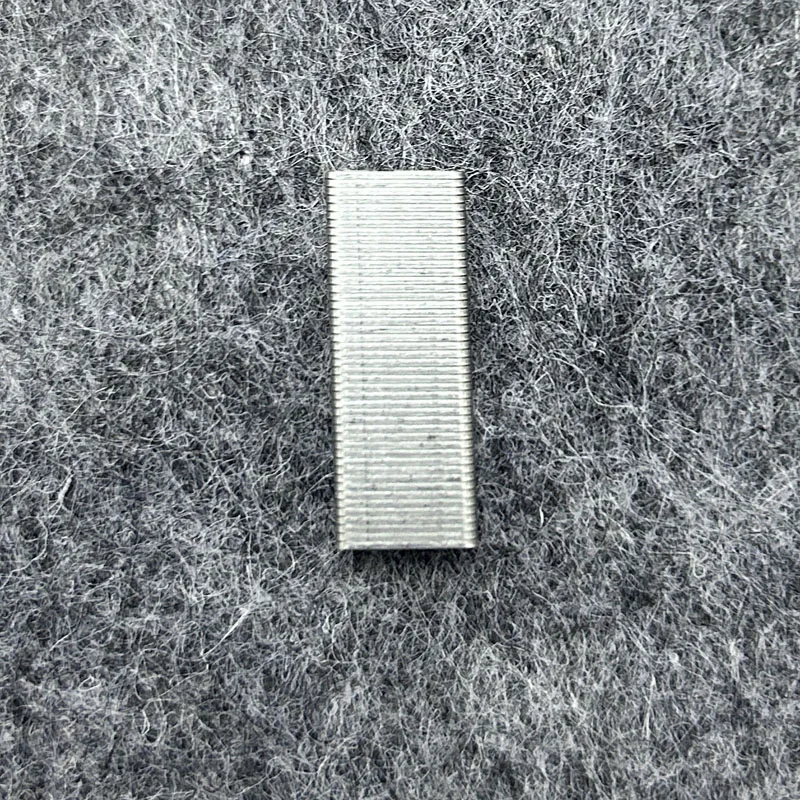 4000pcs 스테이플 금속 9mm 학교 사무실 액세서리 바인딩 용품 스테이플러 실버 네일 비즈니스 문서 바인딩 도구