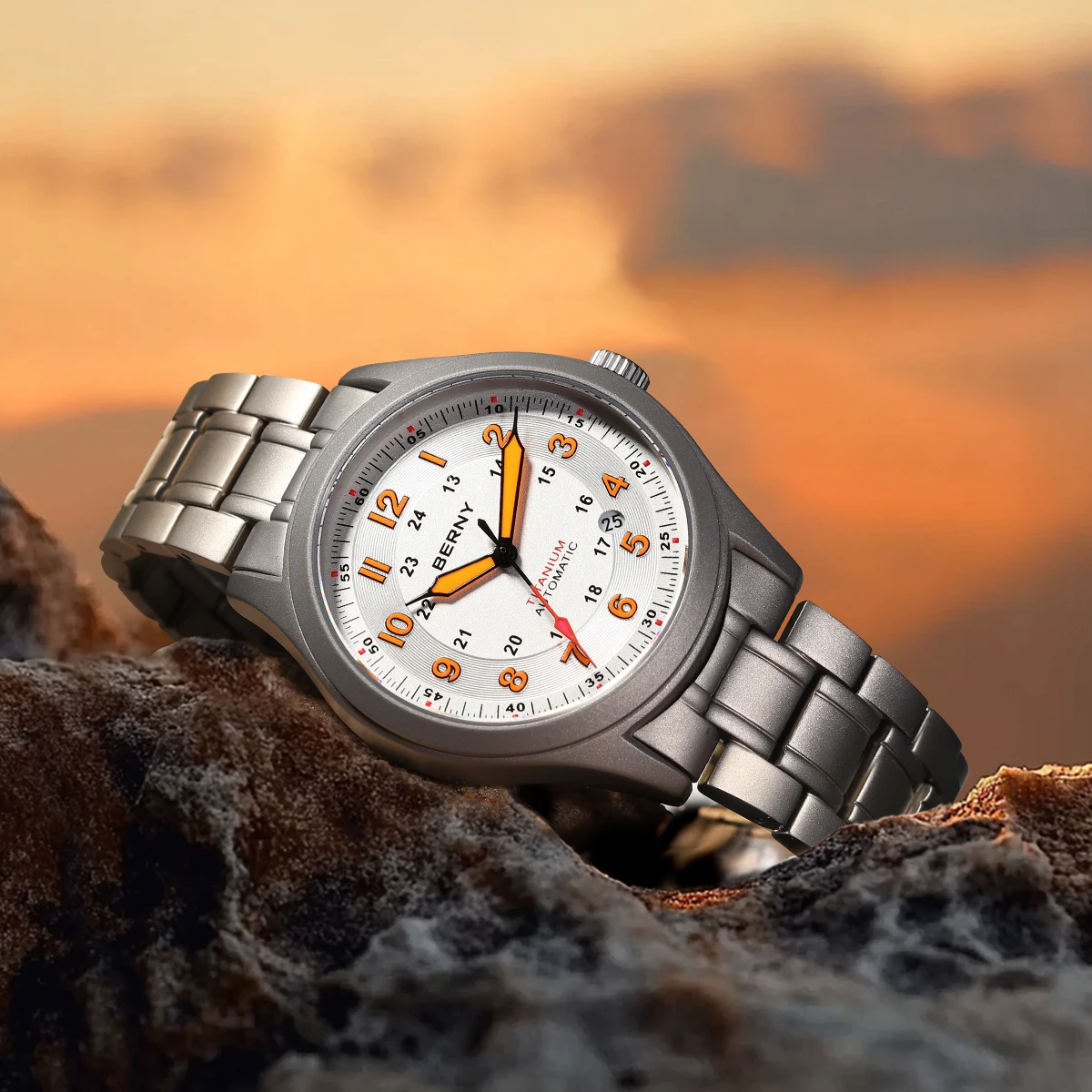 BERNY パイロットウォッチ フルチタン BERNY パイロットチタン自動腕時計男性用サファイア AR