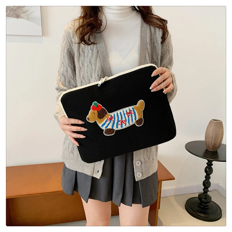 Chic Shockproof Laptop Sleeve - Insulated Protective Pouch for 13 to 15.6 Inch Devices