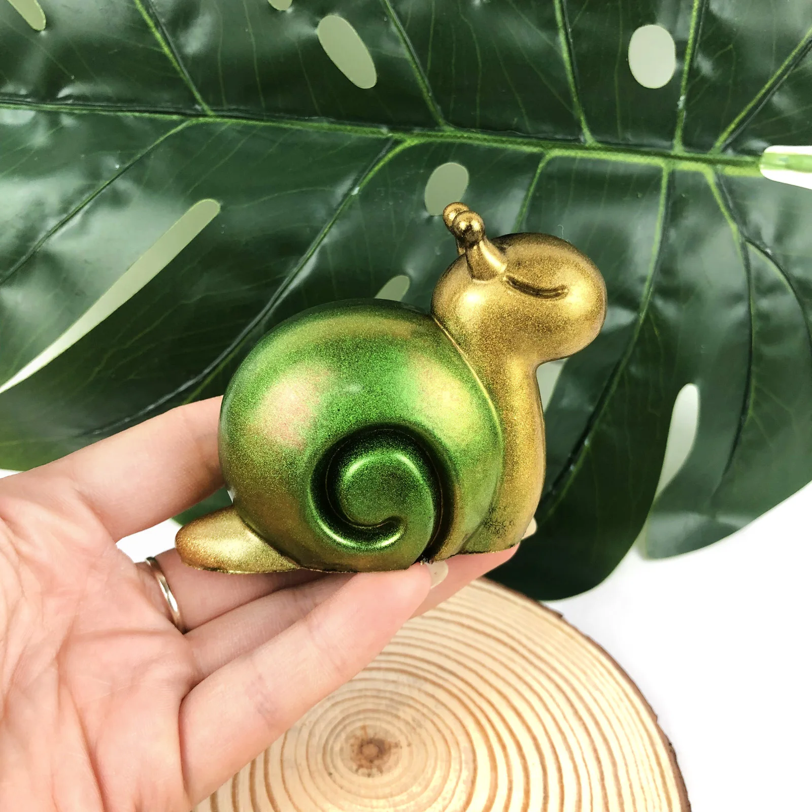 

Cute Snail Candle Silicone Mold For Festive And Romantic Decoration Gypsum form Homemade Handicraft Gift Making Kitchen Tool