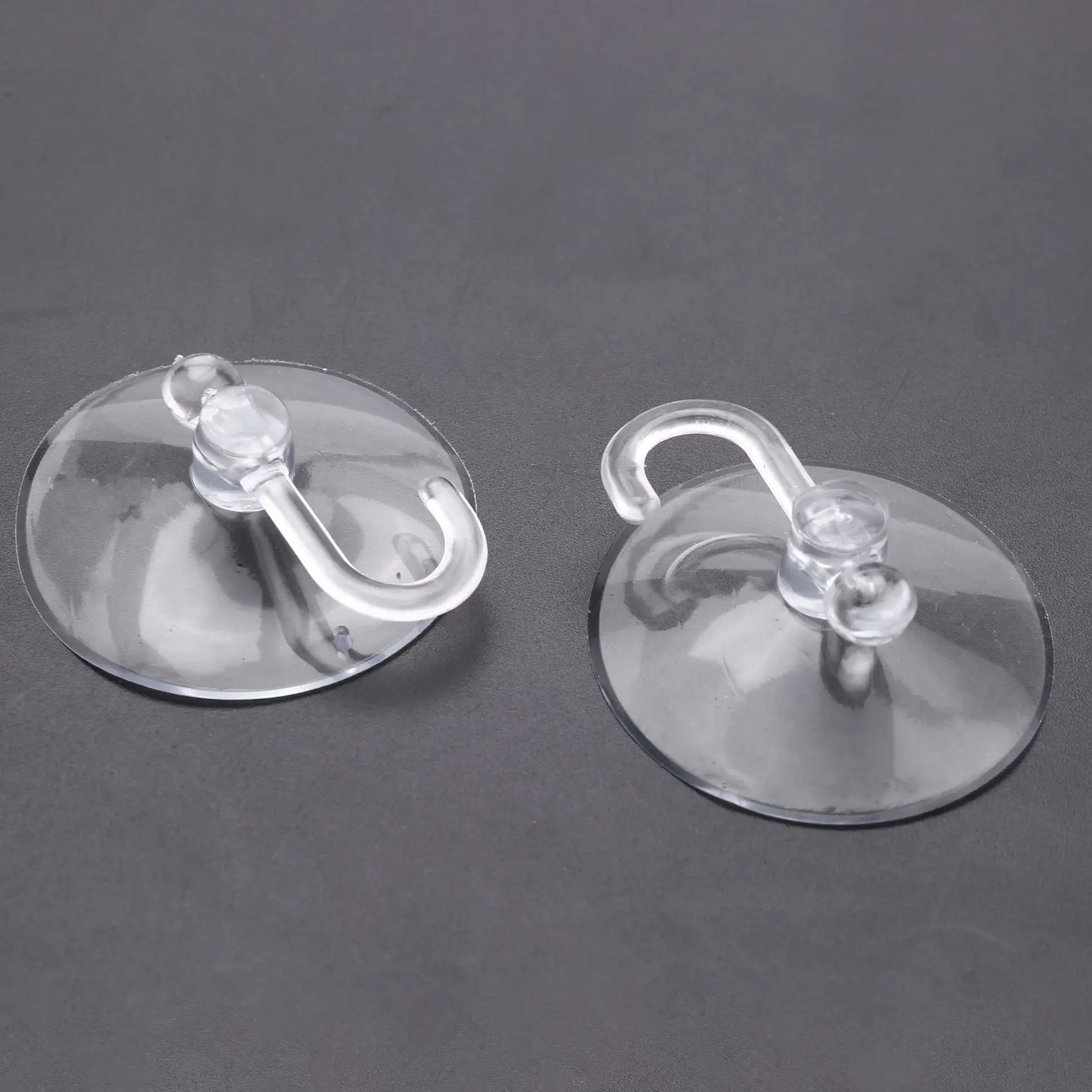 20 X Suction Cups Clear Plastic Cups with Metal Hooks Window Decoration Cabinet Sucker Perfect for Hanging Christmas Decorations