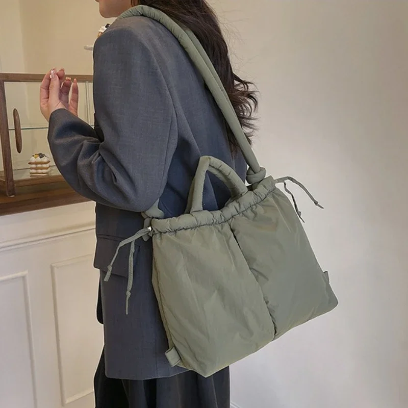 New Korean Fashion Fabric Shoulder Bag Soft Down Crossbody Bag Mini Tote Purses for Women Underarm Bags Handbags and Purses