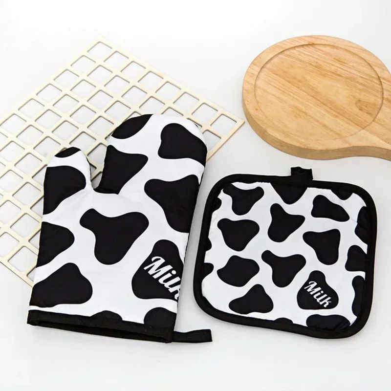 Oven Baking Gloves Microwave Oven Gloves with Mat High-temperature Resistant Kitchen Baking Tools Bakeware BBQ