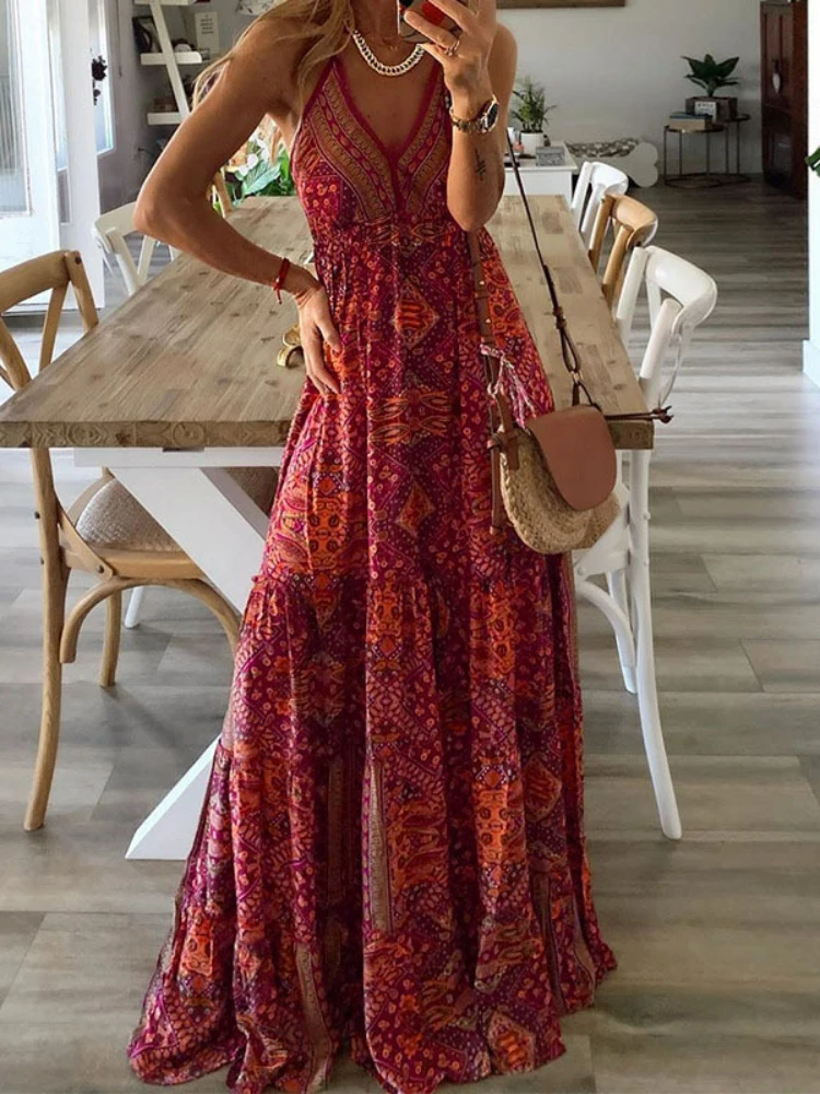 

New 2023 Bohemian Style Strap Sexy Long Dress High Waist V-Neck Printed Fragmented Flowers Elegant Retro Dress for Women